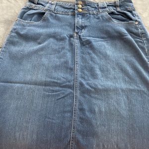 Long jean skirt